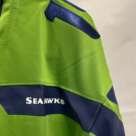 Nike Men's Green and Navy Seahawks Jersey - Picture 4 of 16